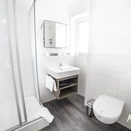Aparthotel Luxstay Friedberg - Self-check-in 3*